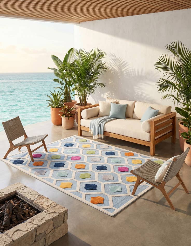 Detail image of 7' 10 x 10' Easy-Clean Aruba Indoor / Outdoor Rug