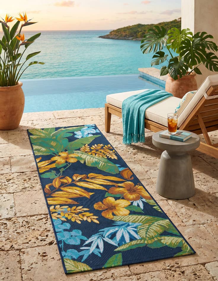 Detail image of 2' x 6' Easy-Clean Botanical Indoor / Outdoor Runner Rug