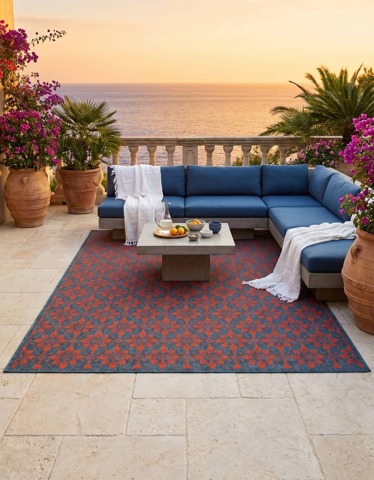 Detail image of 7' 10 x 10' Easy-Clean Lattice Indoor / Outdoor Rug