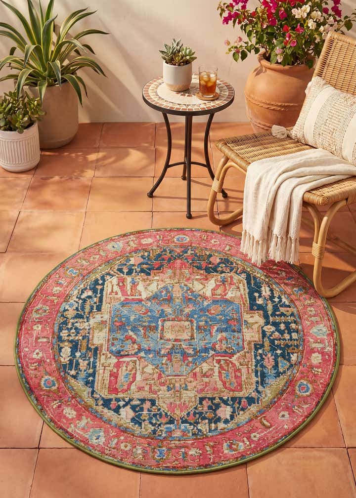 3' x 3' Easy-Clean Traditional Indoor / Outdoor Round Rug