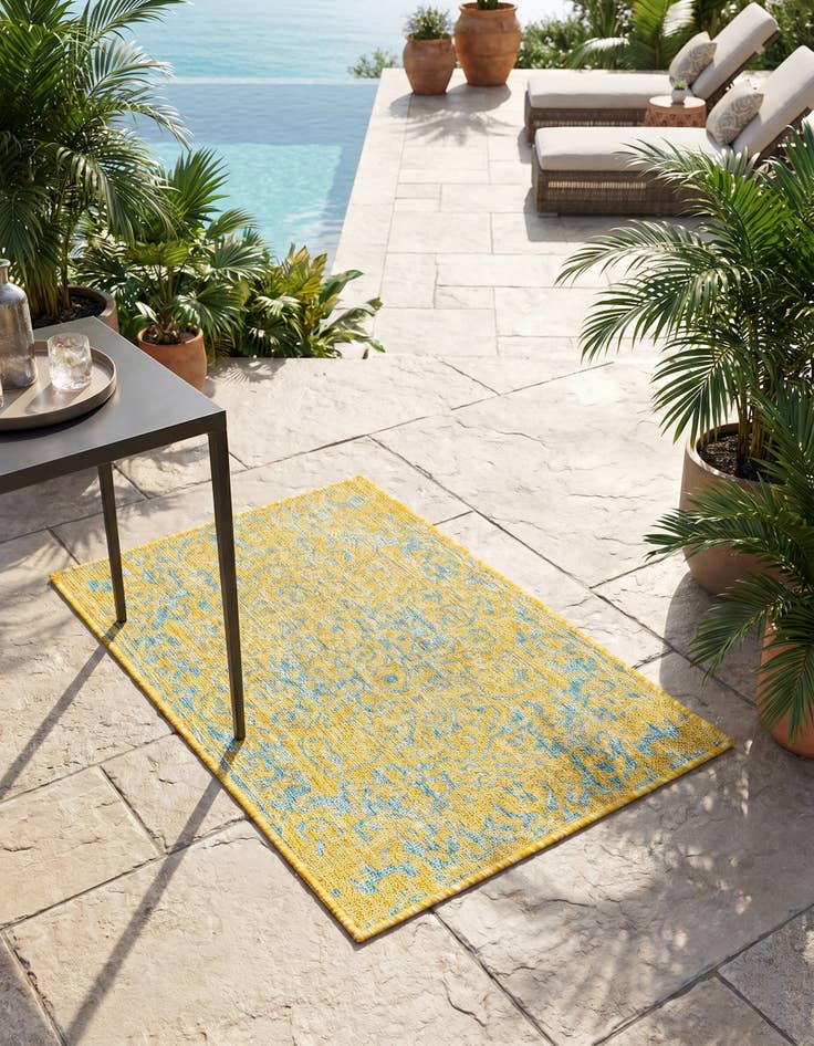 Detail image of 2' x 3' Easy-Clean Jill Zarin Dubai Indoor / Outdoor Rug