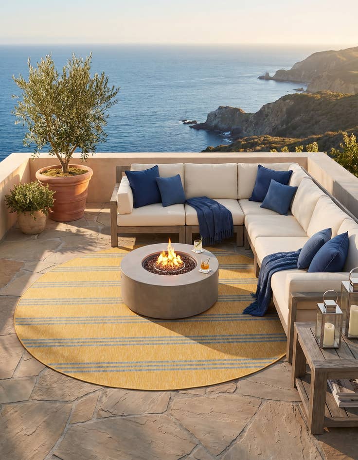 Detail image of 13' x 13' Easy-Clean Jill Zarin Anguilla Indoor / Outdoor Round Rug