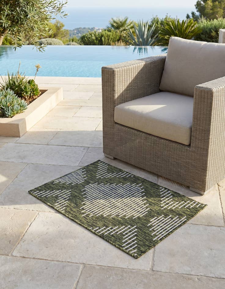 Detail image of 2' x 3' Easy-Clean Modern Indoor / Outdoor Rug