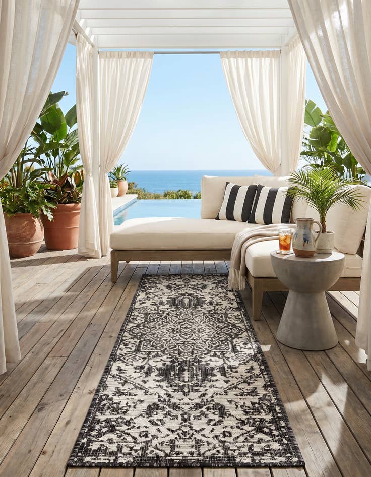Detail image of 2' x 6' Easy-Clean Jill Zarin Dubai Indoor / Outdoor Runner Rug