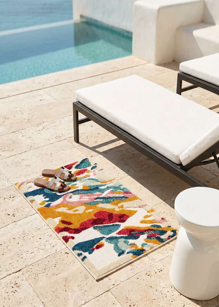 2' x 3' Easy-Clean Casablanca Indoor / Outdoor Rug