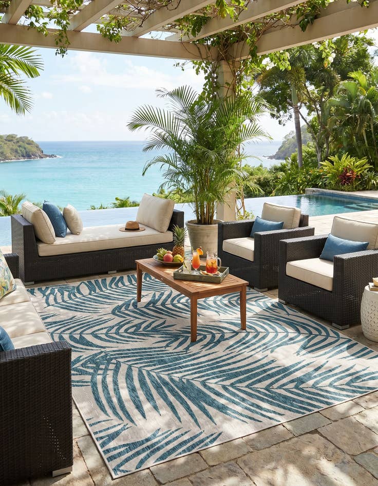 Detail image of 7' x 10' Easy-Clean Botanical Indoor / Outdoor Rug