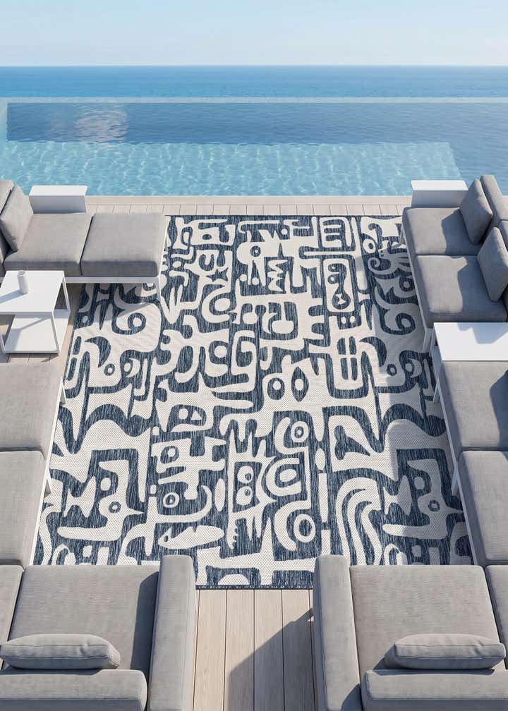 7' 10 x 7' 10 Easy-Clean Modern Indoor / Outdoor Square Rug