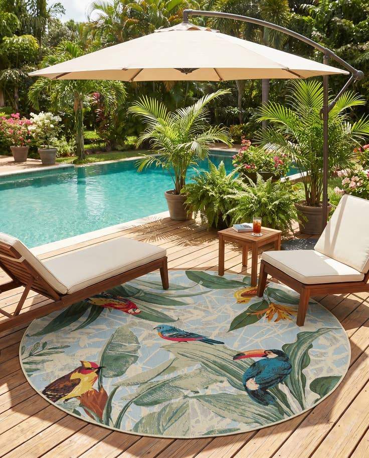 Detail image of 5' x 5' Easy-Clean Botanical Indoor / Outdoor Round Rug
