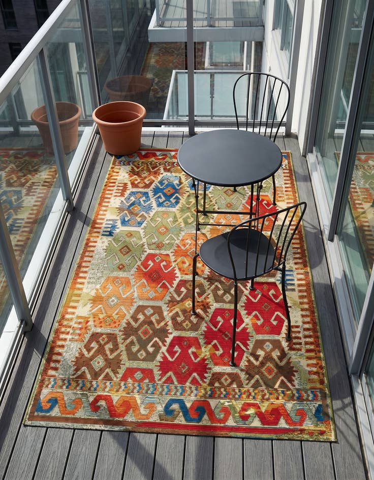 Detail image of 4' x 6' Easy-Clean Southwestern Indoor / Outdoor Rug