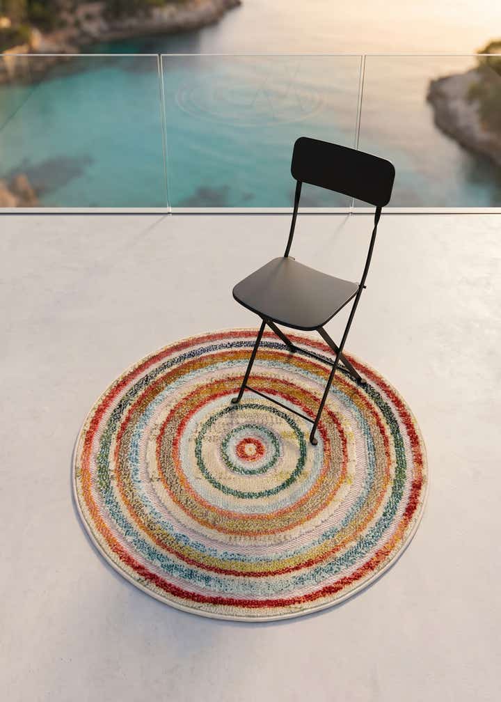 3' x 3' Easy-Clean Casablanca Indoor / Outdoor Round Rug