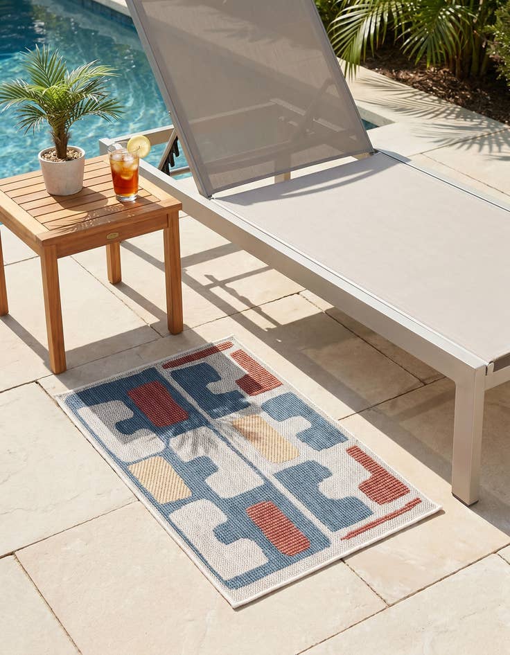 Detail image of 2' x 3' 1 Easy-Clean Baja Indoor / Outdoor Rug
