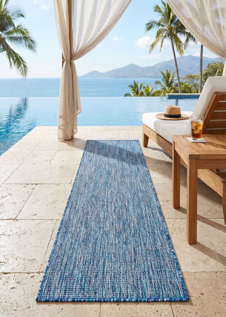 2' x 6' Easy-Clean Solid Indoor / Outdoor Runner Rug
