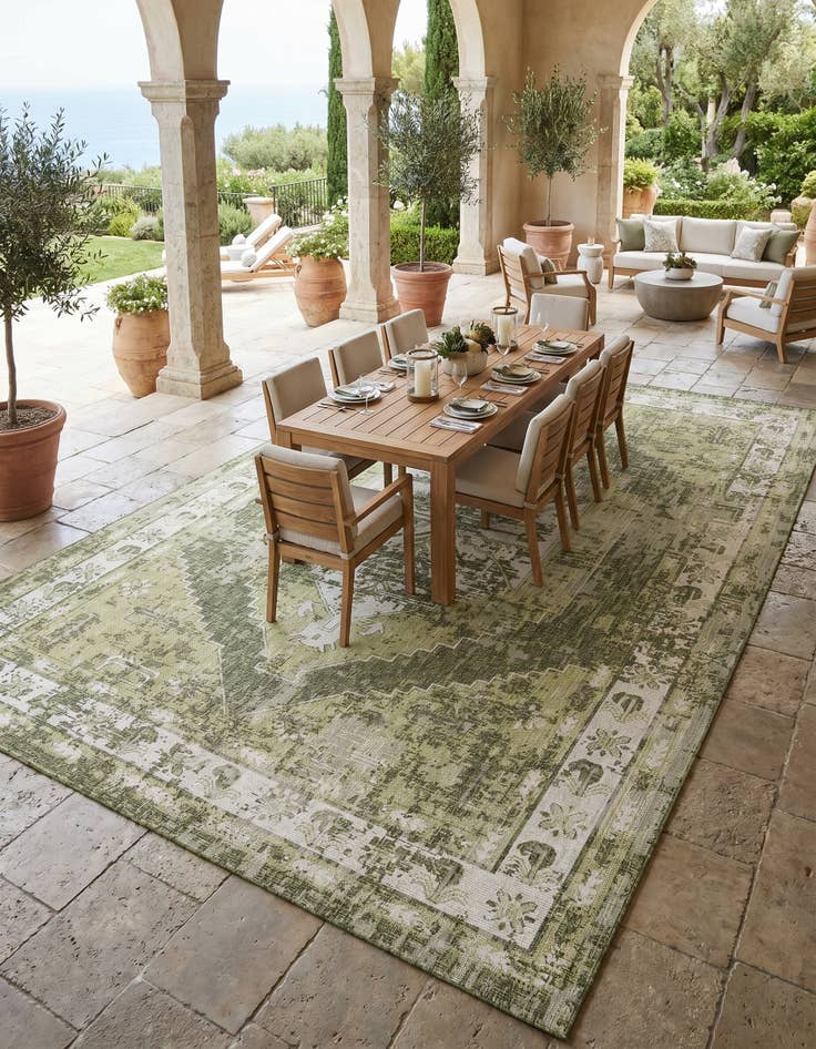 Detail image of 10' x 14' Easy-Clean Traditional Indoor / Outdoor Rug