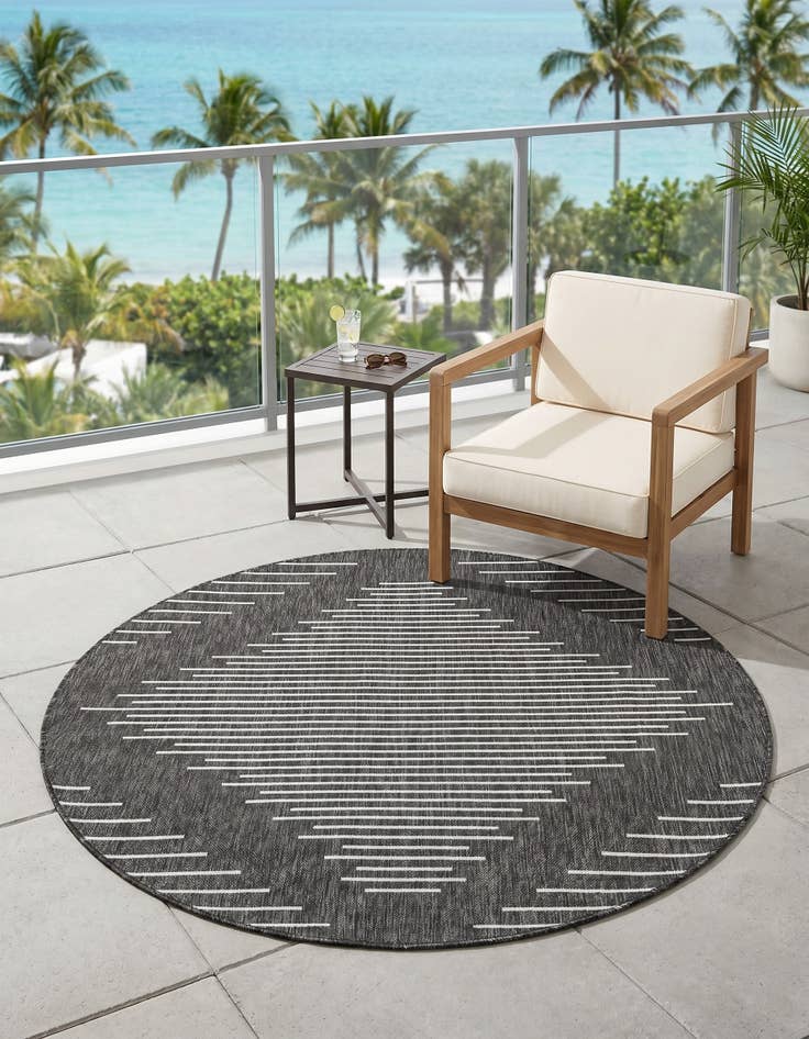 Detail image of 4' x 4' Easy-Clean Modern Indoor / Outdoor Round Rug