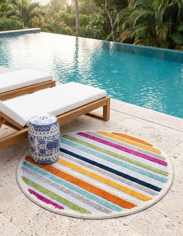 Gray Easy-Clean Aruba Indoor / Outdoor Round Rug