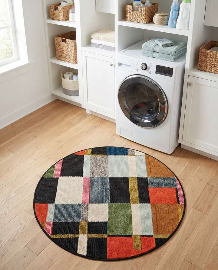 3' x 3' Easy-Clean Casablanca Indoor / Outdoor Round Rug