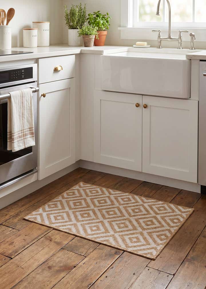 2' x 3' Easy-Clean Jill Zarin Costa Rica Indoor / Outdoor Rug