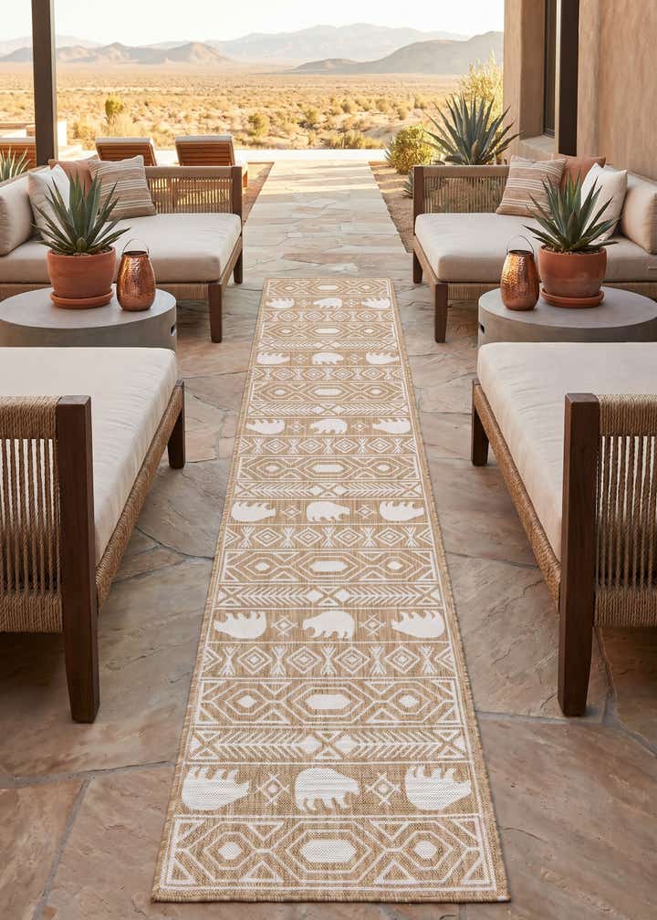2' 7 x 12' Easy-Clean Southwestern Indoor / Outdoor Runner Rug