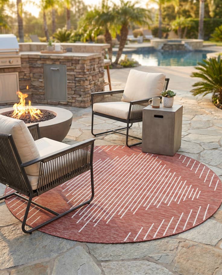 Detail image of 6' x 6' Easy-Clean Modern Indoor / Outdoor Round Rug