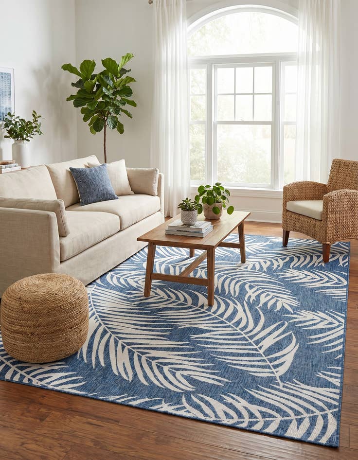 Detail image of 9' x 12' Easy-Clean Botanical Indoor / Outdoor Rug