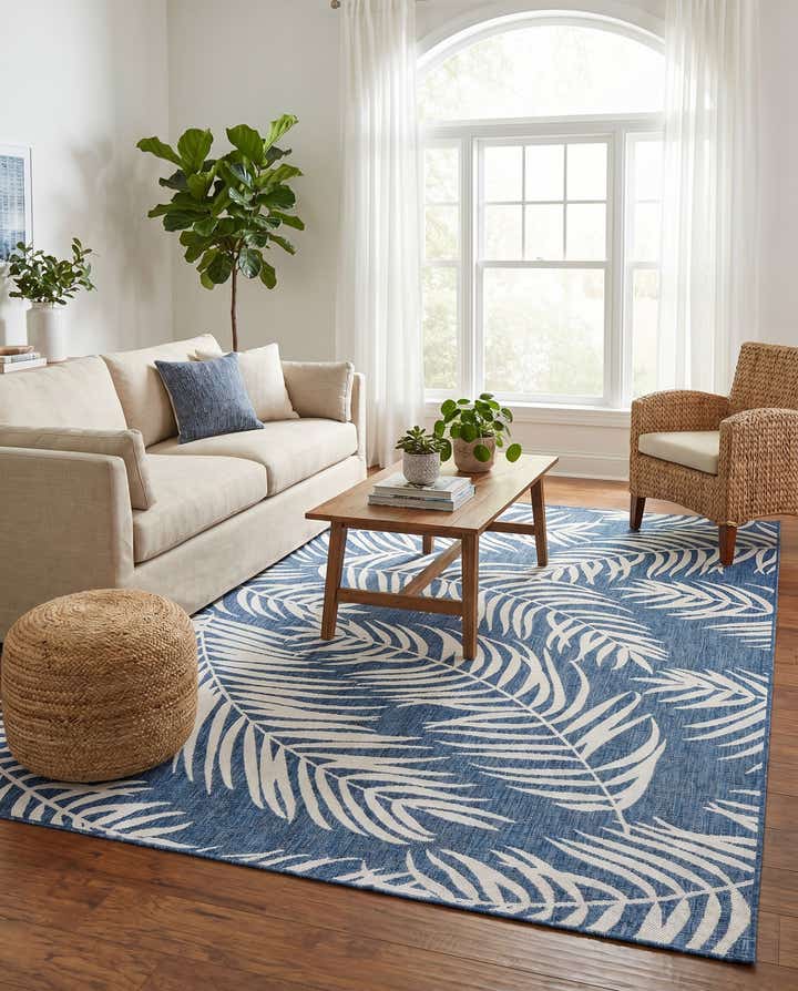 9' x 12' Easy-Clean Botanical Indoor / Outdoor Rug