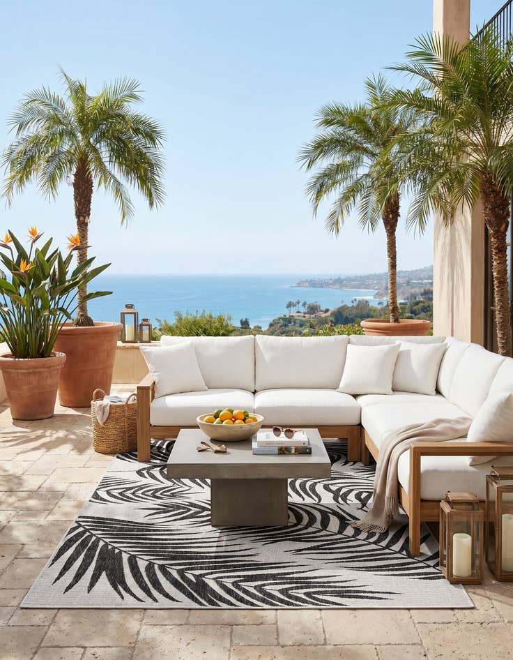 Detail image of 5' 3 x 8' Easy-Clean Botanical Indoor / Outdoor Rug