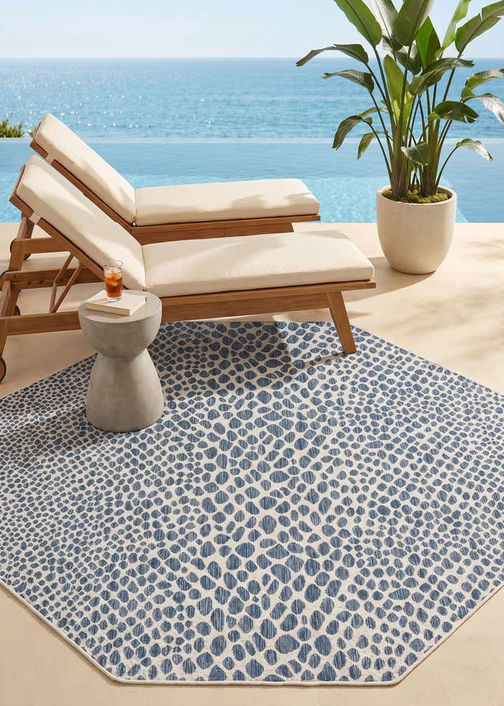 7' 10 x 7' 10 Easy-Clean Jill Zarin Cape Town Indoor / Outdoor Octagon Rug