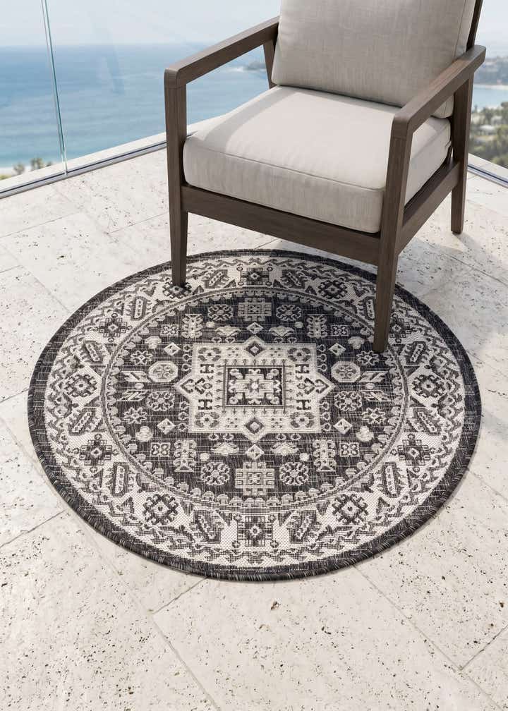 Detail image of rug