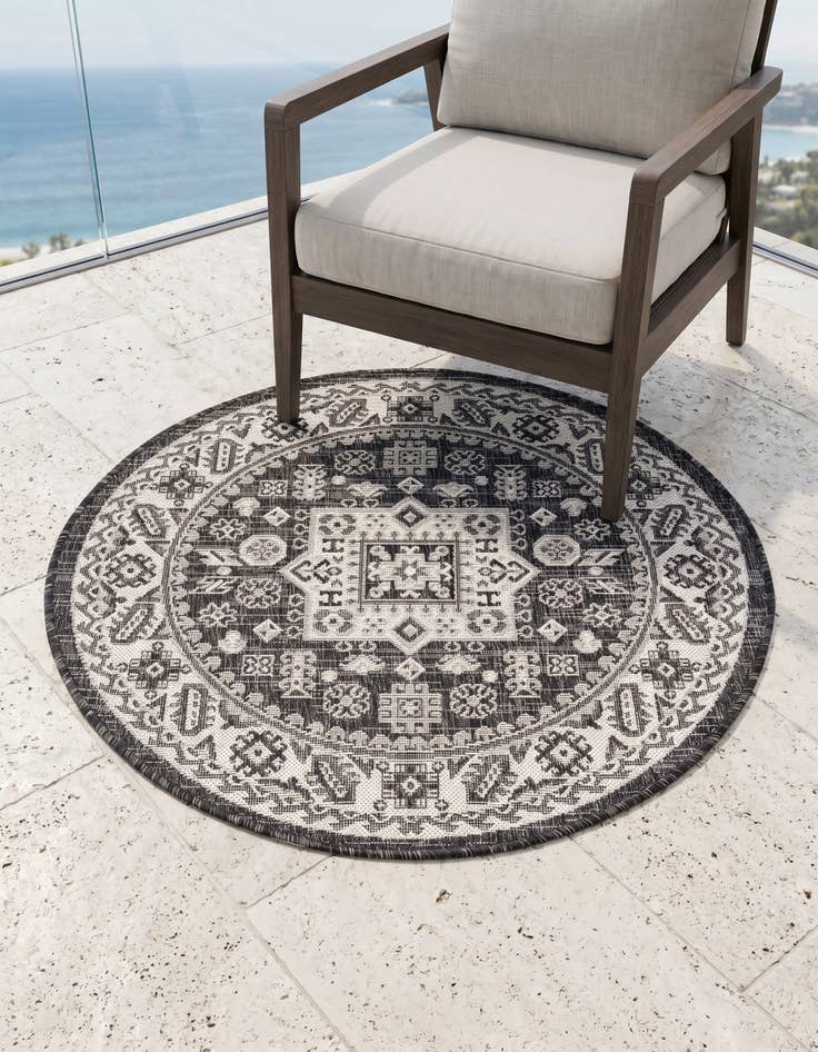 Detail image of 3' x 3' Easy-Clean Aztec Indoor / Outdoor Round Rug