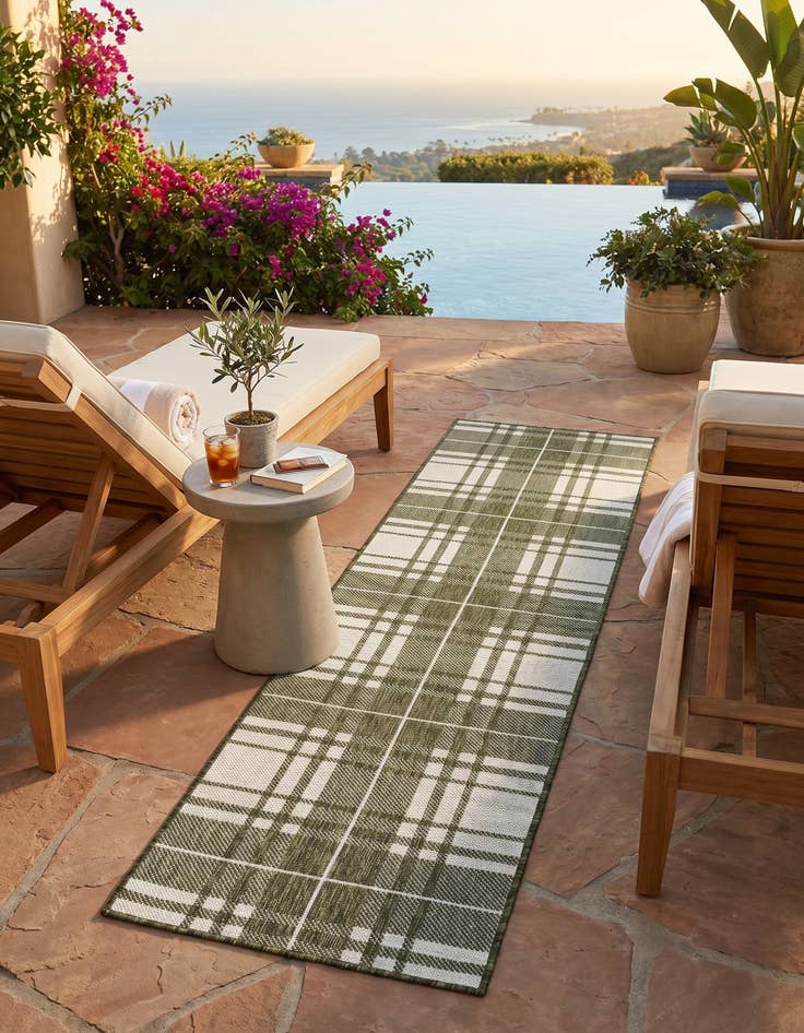 Detail image of 2' x 8' Easy-Clean Checkered Indoor / Outdoor Runner Rug