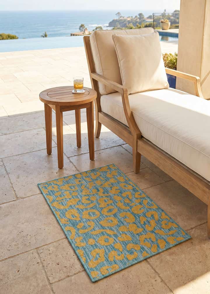 2' x 3' Easy-Clean Safari Indoor / Outdoor Rug