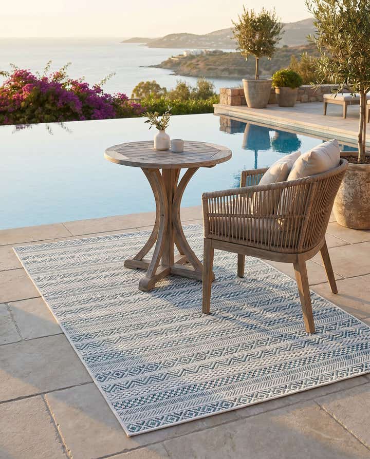 3' x 5' 3 Easy-Clean Striped Indoor / Outdoor Rug