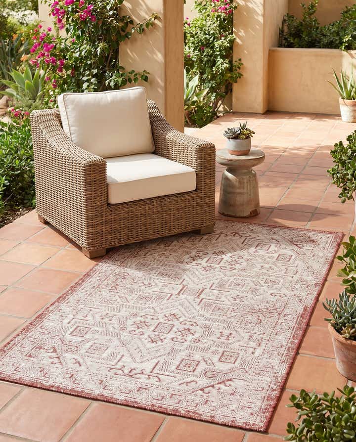 3' x 5' 3 Easy-Clean Aztec Indoor / Outdoor Rug
