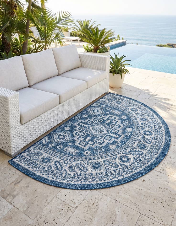 Detail image of 3' x 6' Easy-Clean Aztec Indoor / Outdoor Hearth Rug