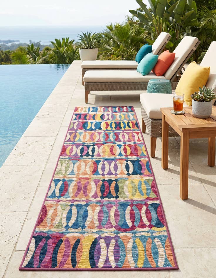 Detail image of 2' x 5' Easy-Clean Modern Indoor / Outdoor Runner Rug