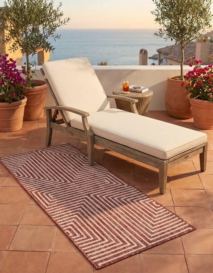 Detail image of 2' x 4' Easy-Clean Modern Indoor / Outdoor Runner Rug