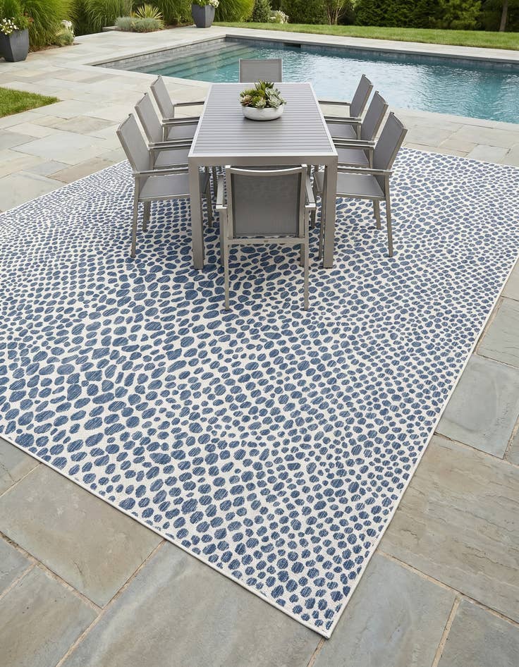 Detail image of 10' x 13' Easy-Clean Jill Zarin Cape Town Indoor / Outdoor Rug