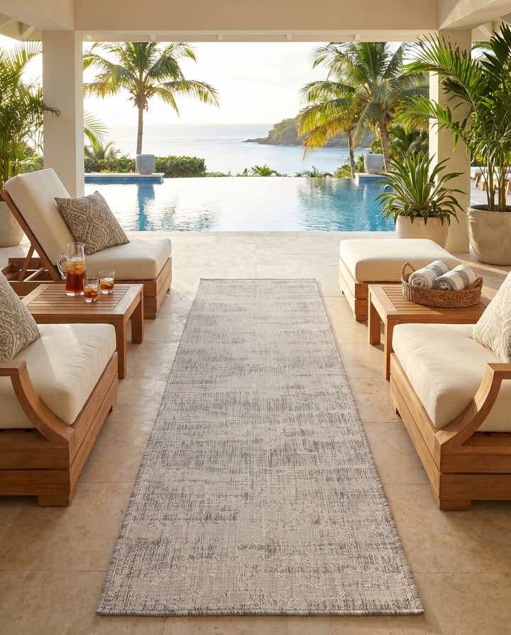 2' x 8' Easy-Clean Modern Indoor / Outdoor Runner Rug
