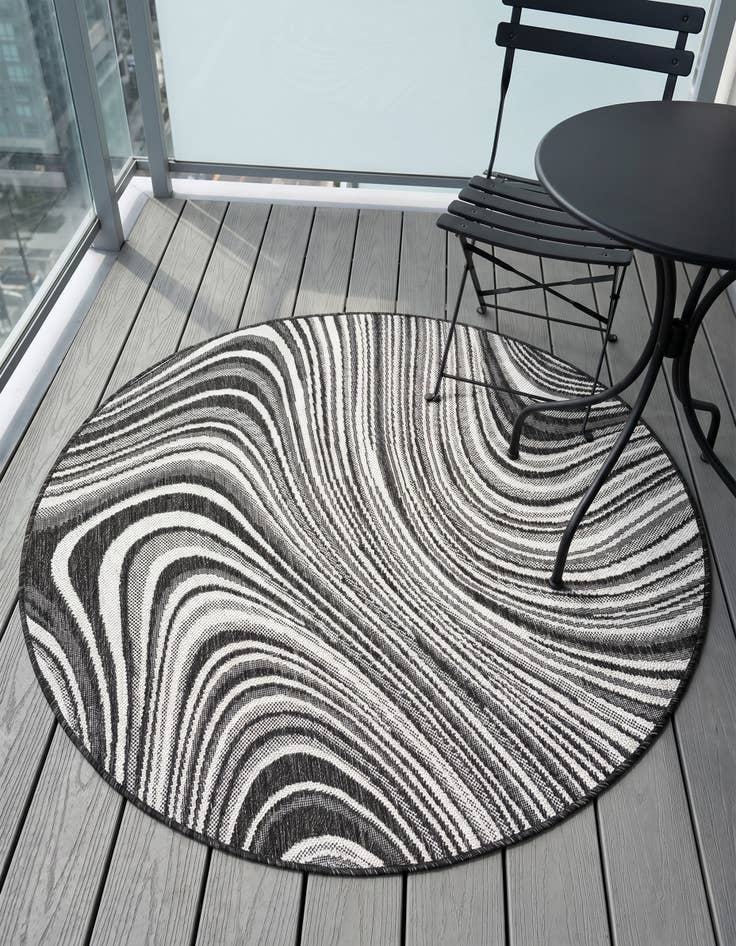 Detail image of 4' x 4' Easy-Clean Modern Indoor / Outdoor Round Rug