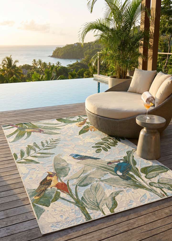 5' 3 x 8' Easy-Clean Botanical Indoor / Outdoor Rug