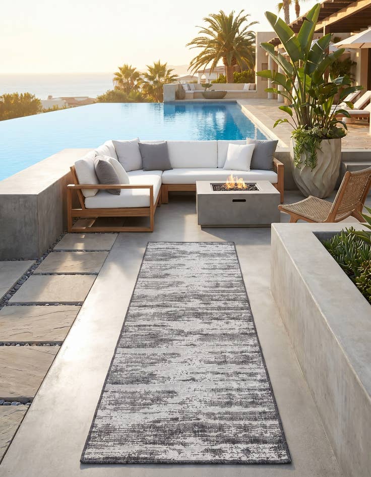 Detail image of 2' 7 x 10' Easy-Clean Modern Indoor / Outdoor Runner Rug