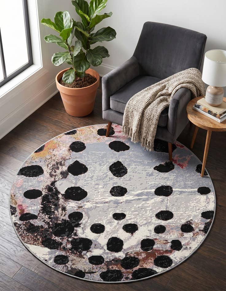 Detail image of 4' x 4' Easy-Clean Modern Indoor / Outdoor Round Rug