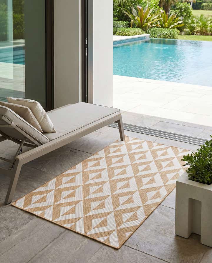 3' x 5' 3 Easy-Clean Jill Zarin Napa Indoor / Outdoor Rug