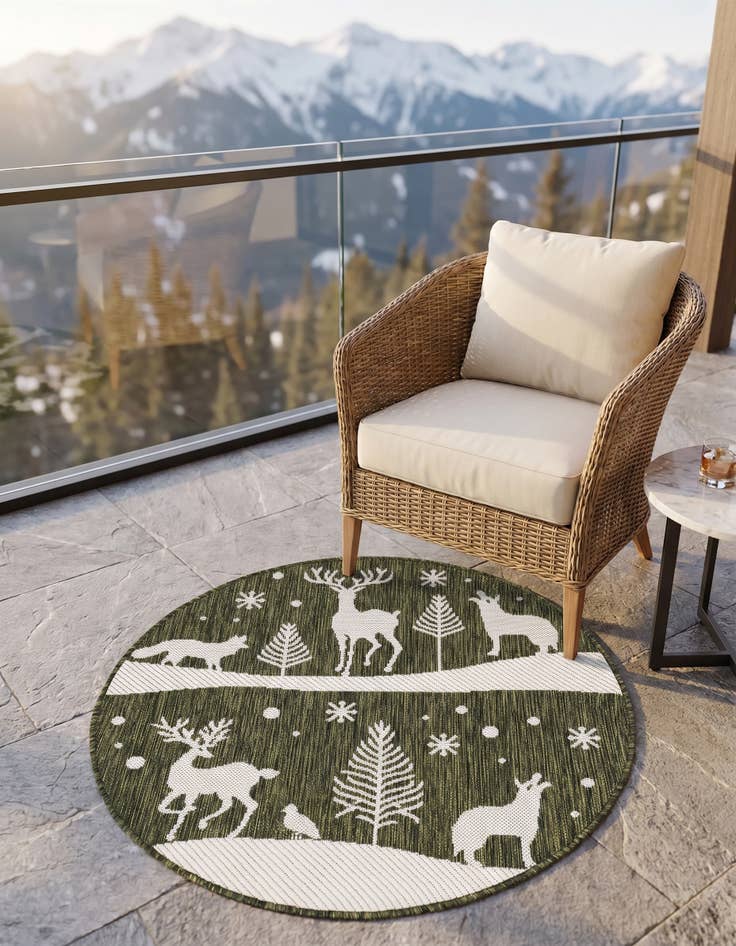 Detail image of 3' x 3' Easy-Clean Holiday Indoor / Outdoor Round Rug