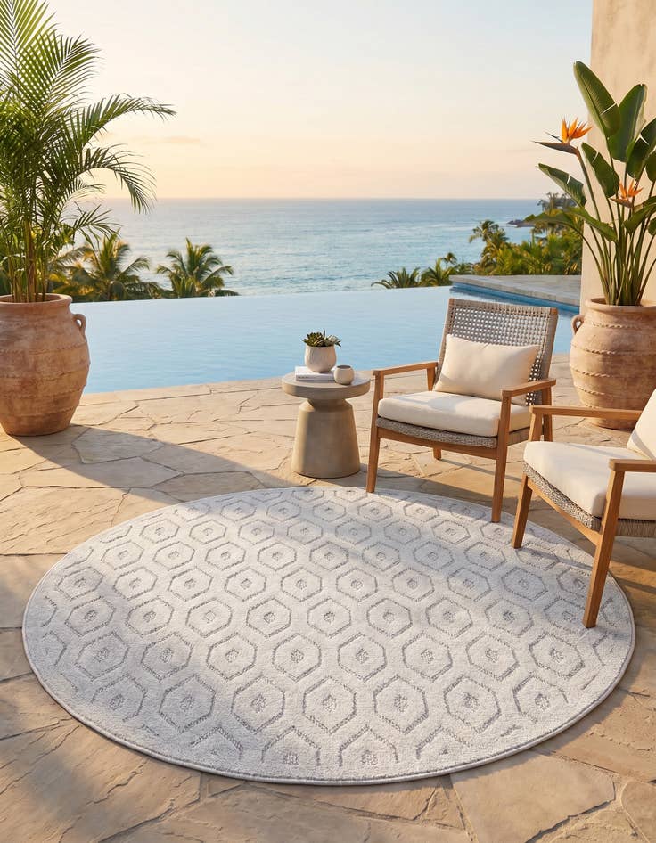 Detail image of 5' 3 x 5' 3 Easy-Clean Trellis Textured Indoor / Outdoor Round Rug
