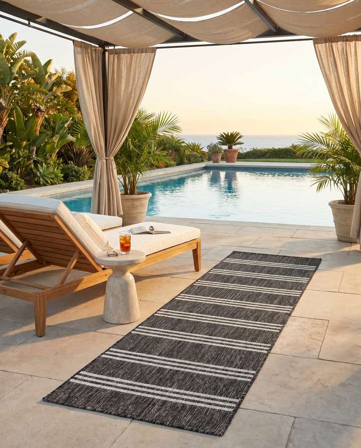 2' x 7' Easy-Clean Jill Zarin Anguilla Indoor / Outdoor Runner Rug