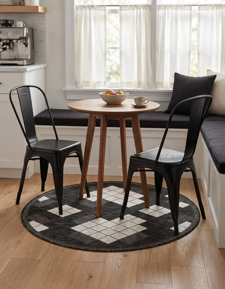 Detail image of 3' 1 x 3' 1 Easy-Clean Modern Indoor / Outdoor Round Rug