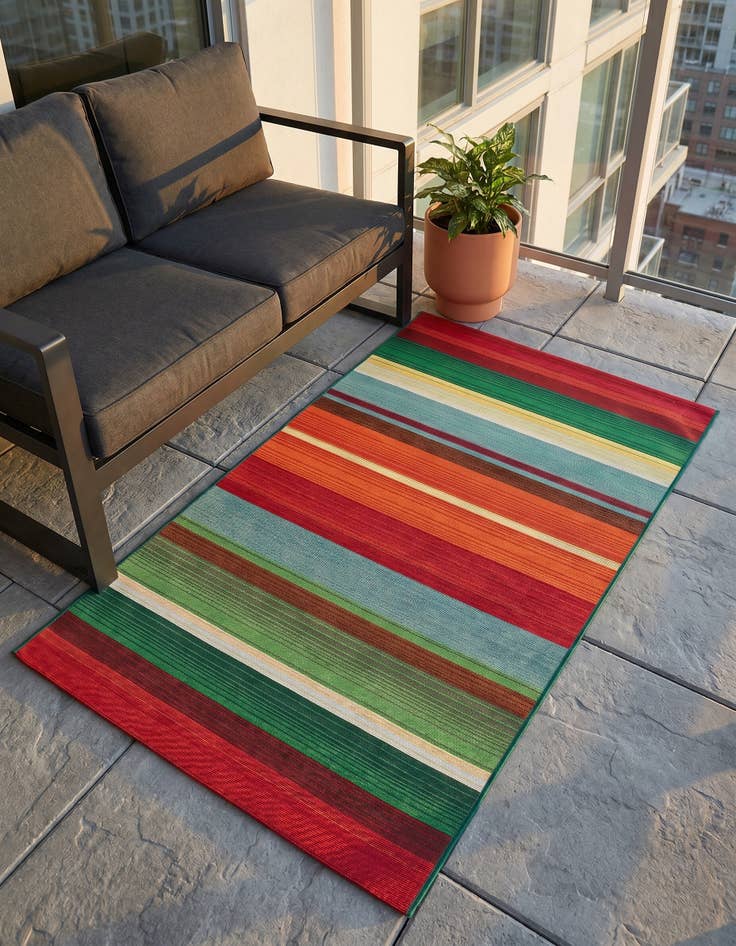 Detail image of 3' 3 x 5' 3 Easy-Clean Modern Indoor / Outdoor Rug