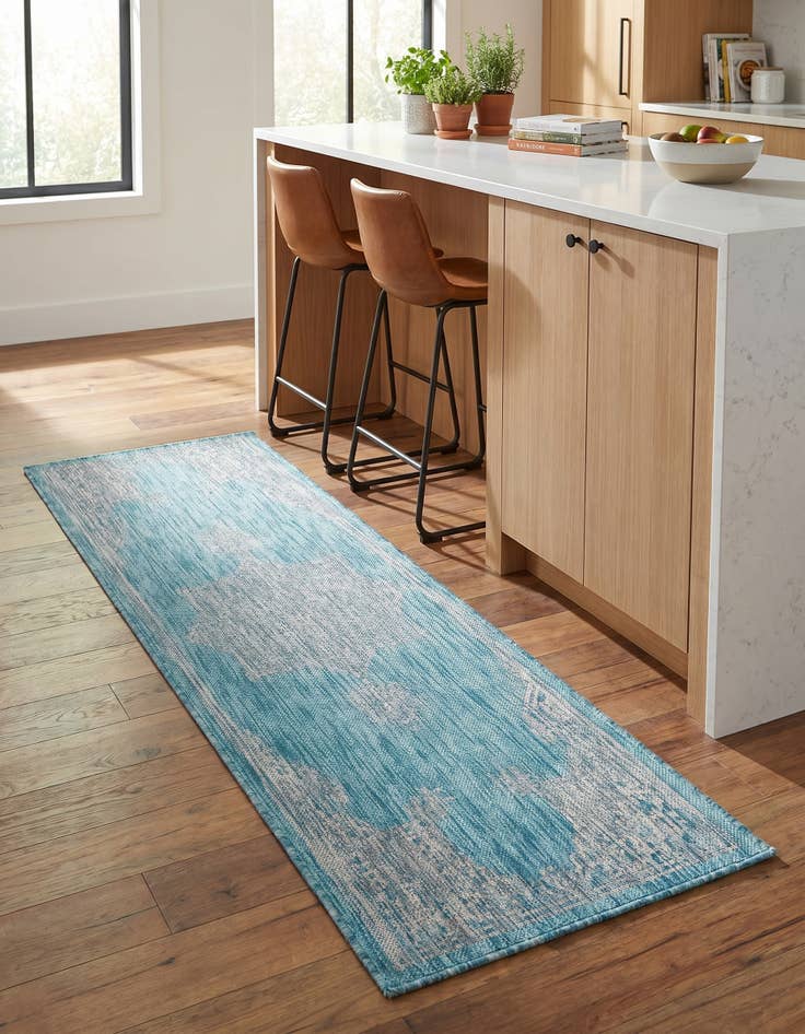 Detail image of 2' x 6' Easy-Clean Traditional Indoor / Outdoor Runner Rug