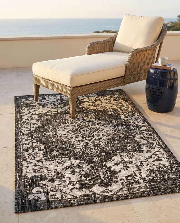 3' x 5' 3 Easy-Clean Jill Zarin Dubai Indoor / Outdoor Rug
